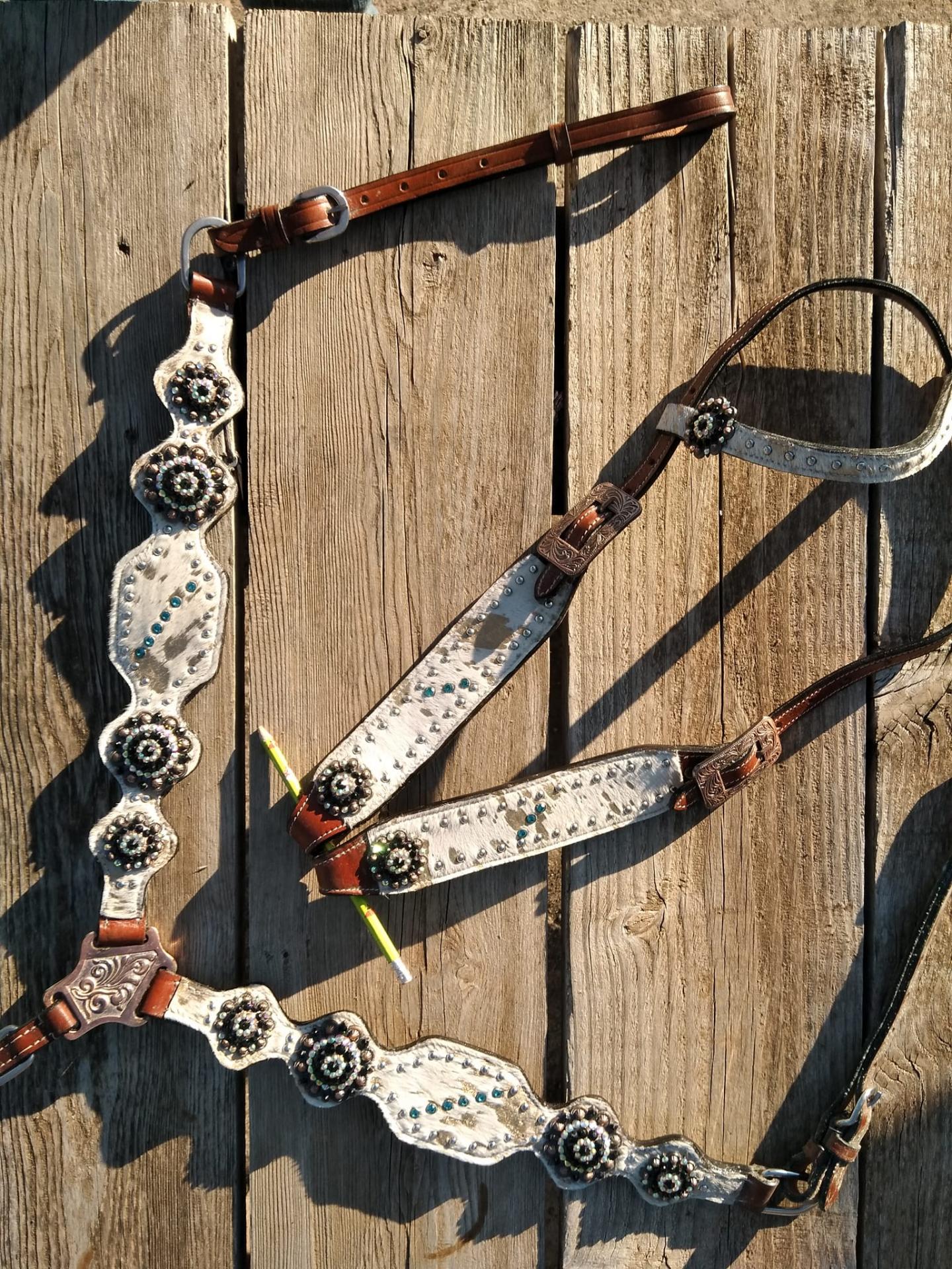 America Bronco Saddlery